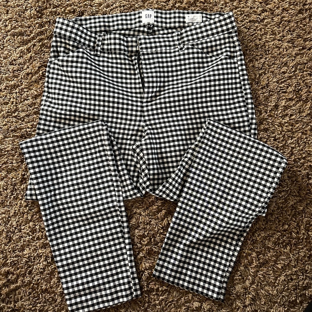 Gap black and white checkered skinny ankle pants